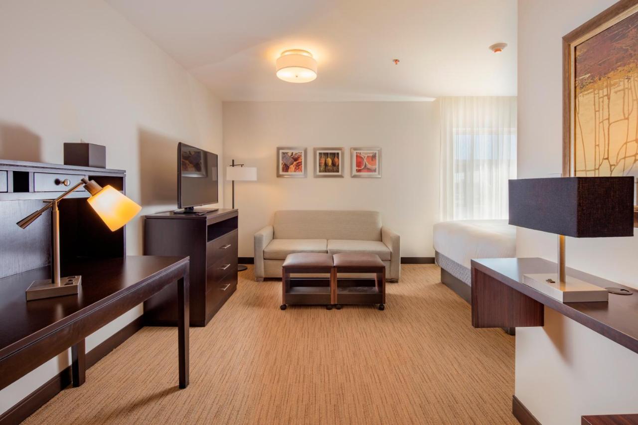 Staybridge Suites - Saltillo By Ihg Dış mekan fotoğraf