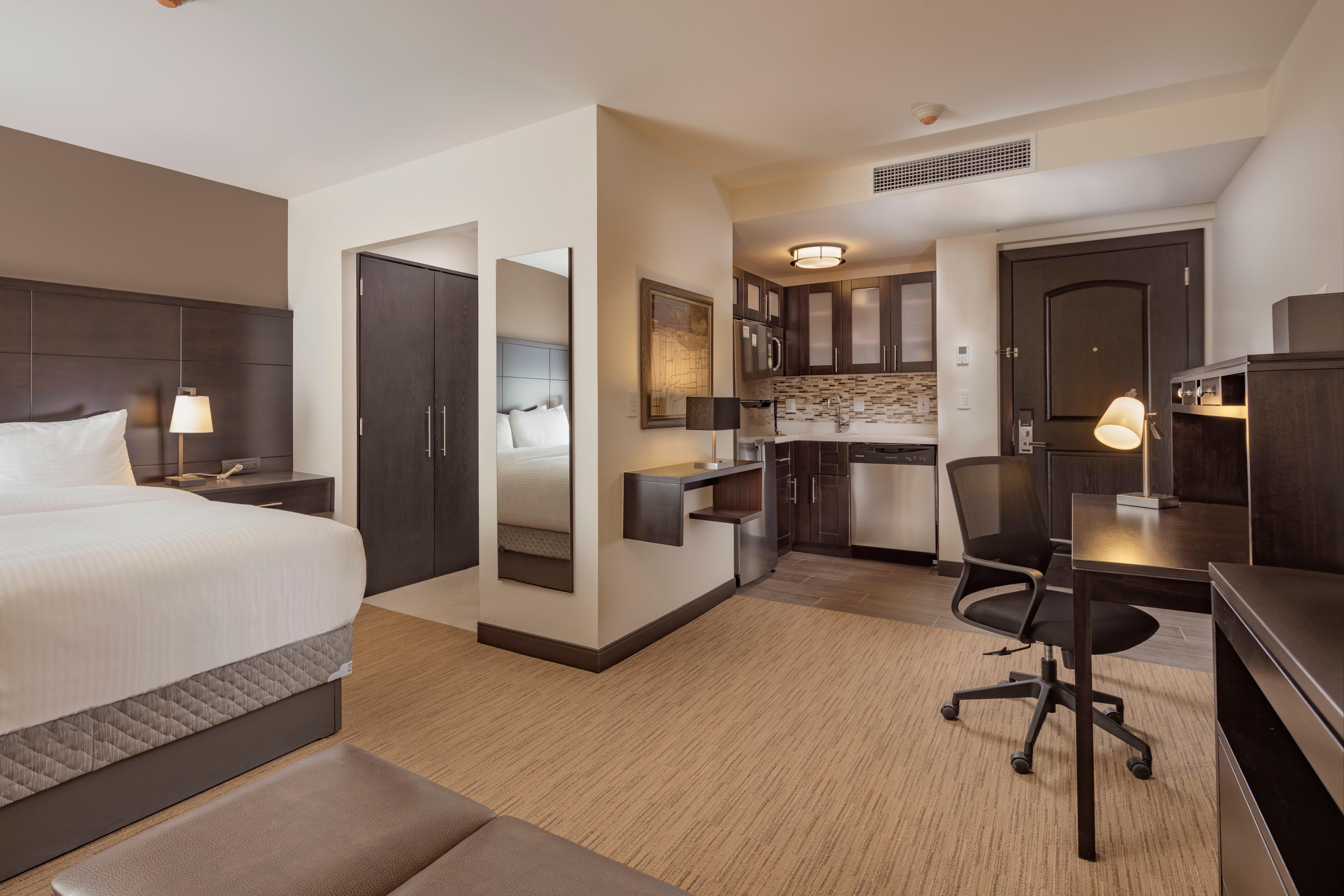 Staybridge Suites - Saltillo By Ihg Dış mekan fotoğraf