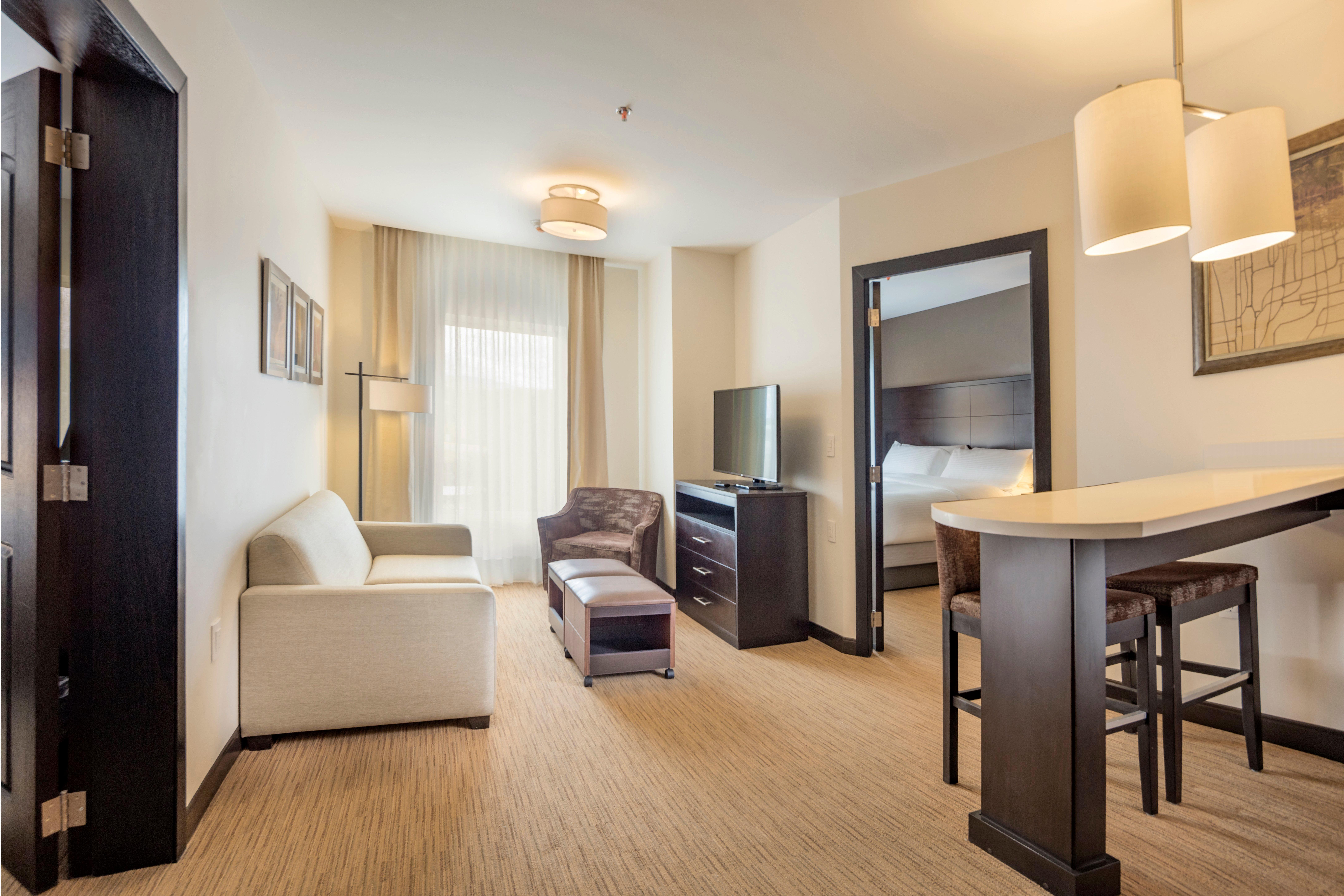 Staybridge Suites - Saltillo By Ihg Dış mekan fotoğraf