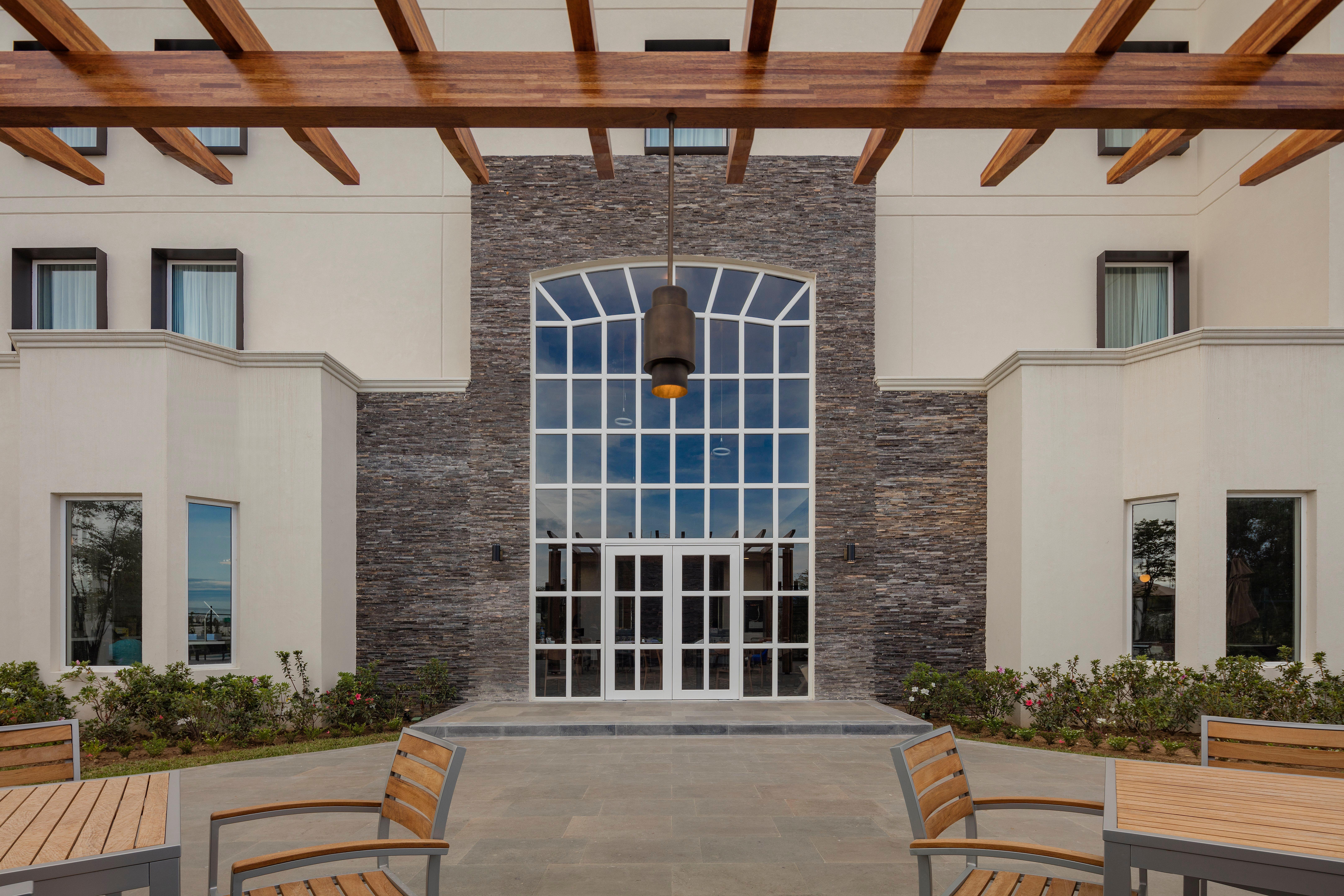 Staybridge Suites - Saltillo By Ihg Dış mekan fotoğraf